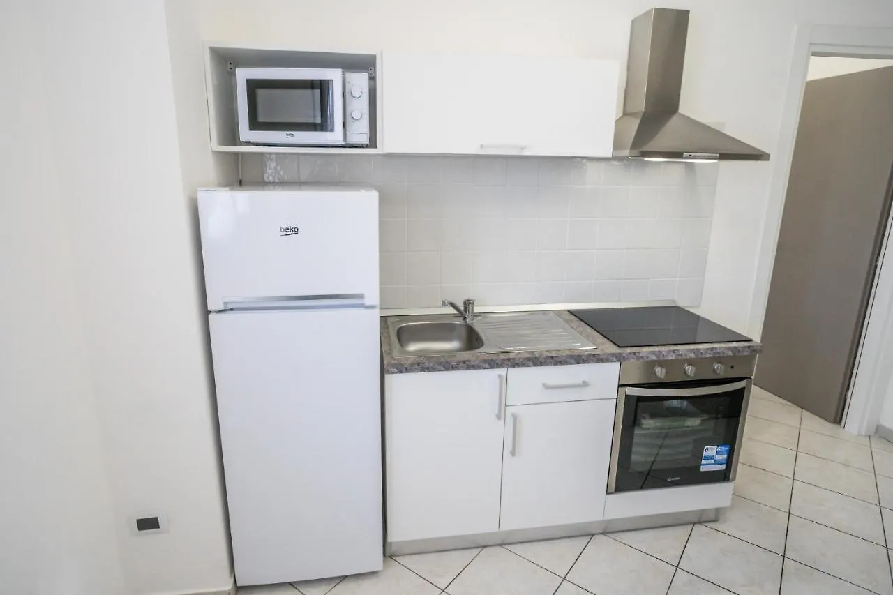 Rimini Bay Suites&Residence Апарт-отель