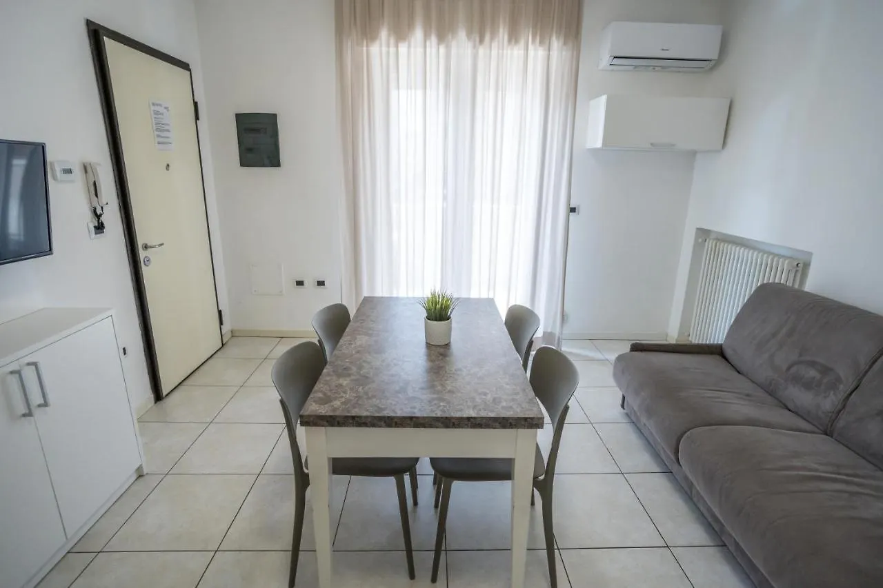 Rimini Bay Suites&Residence Aparthotel