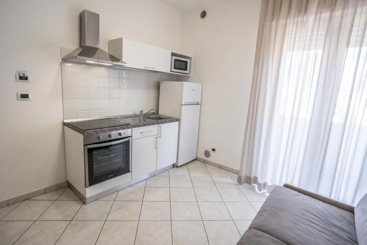 Rimini Bay Suites&Residence 3*,