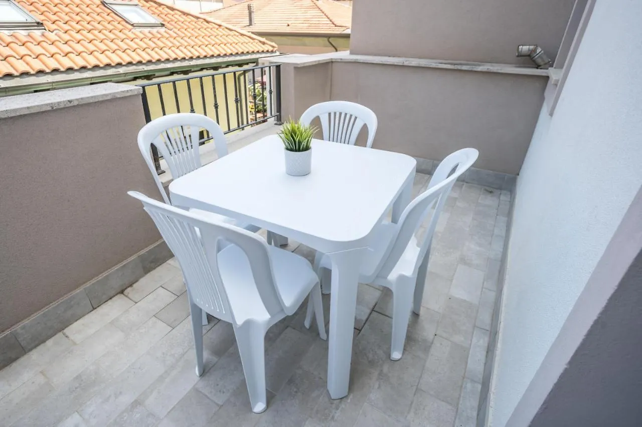 Rimini Bay Suites&Residence Aparthotel